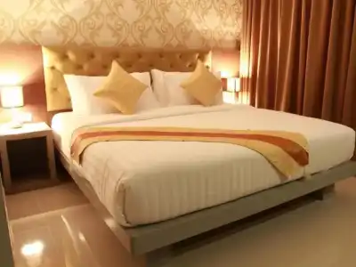 Hemingways Silk - 35
