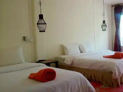 Sunshine Inn Resort - 36
