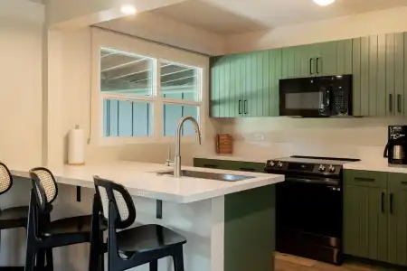 Royal Lahaina Resort & Bungalows - 70