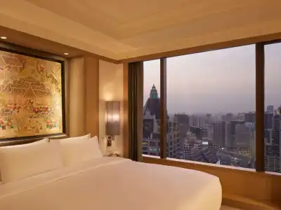 Banyan Tree Bangkok - 60