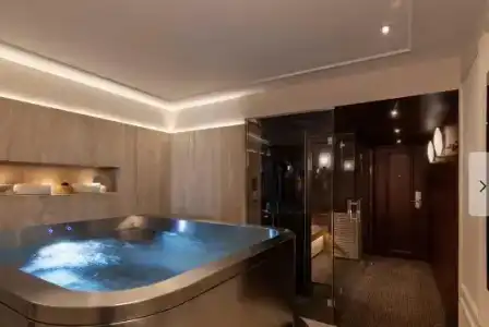 & Spa Royal Madeleine - 91