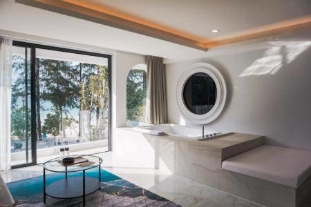 Anona Beachfront Phuket Resort - 71