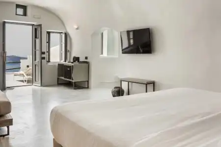 Sun Rocks Boutique | Caldera View Suites & Sunset Dining Experience - 66