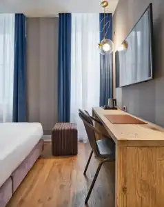 The Modernist - 54