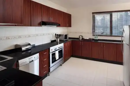 Dubai Marriott Harbour & Suites - 50