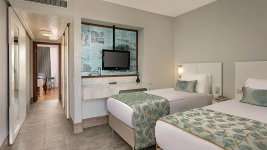 Titanic Deluxe Lara - 52