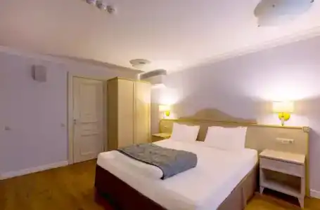 Business - Vremena Goda Taganskaya - 59