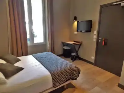 Excelsior Batignolles - 25