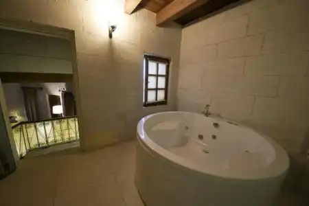 Caftan Cave Suites - 54