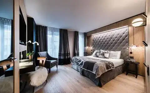 Majestic Mountain Charme - 60
