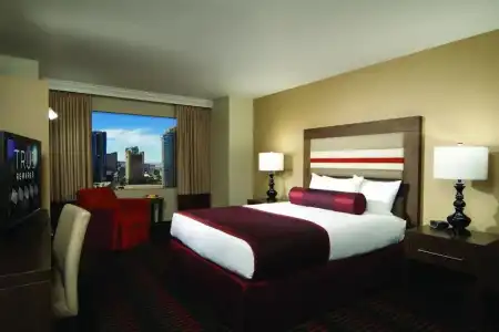 The STRAT, Casino & Tower - 6