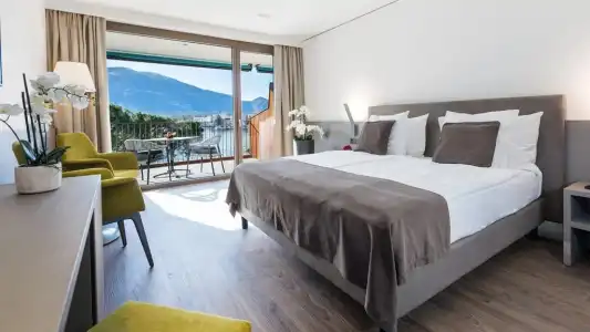 & LOUNGE LAGO MAGGIORE - 41