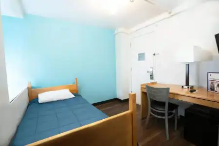 West Side YMCA Hostel - 1