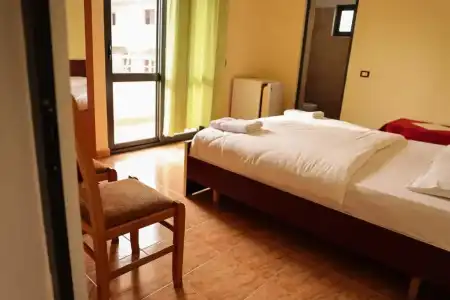 Haka Guesthouse - 2