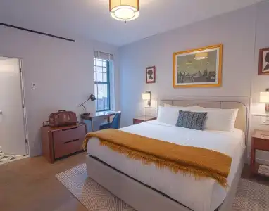 Belleclaire - 121