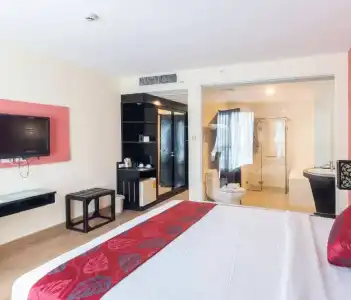 Boss Suites Nana - 30