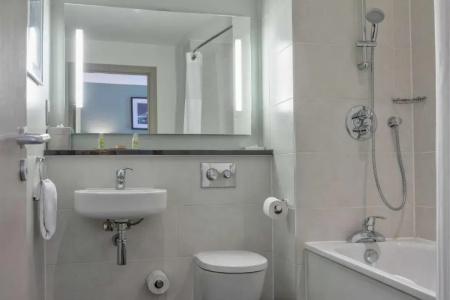 Doubletree by Hilton Angel Kings Cross - 53