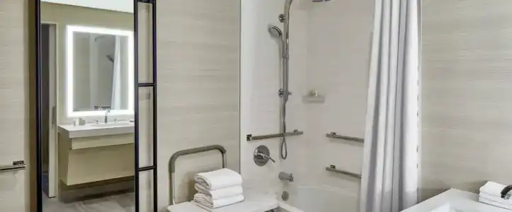 Renaissance Dallas - 82