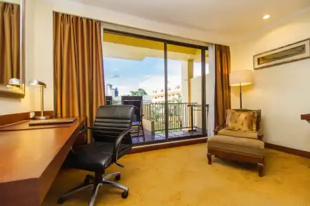 Dusit Thani - SHA Extra Plus - 62