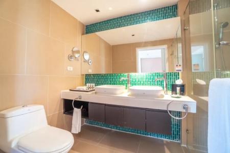 Radisson Resort and Suites Phuket - 25