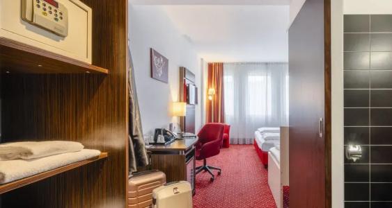 PLAZA INN Amedia Wien - 57