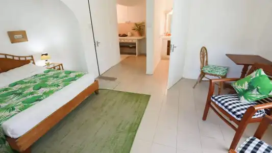Chantauvent Guest House - 96