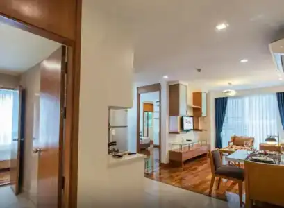 Adelphi Grande Sukhumvit - 44