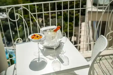 LA RESIDENCE & IDROKINESIS – Thermal Rehab - 75