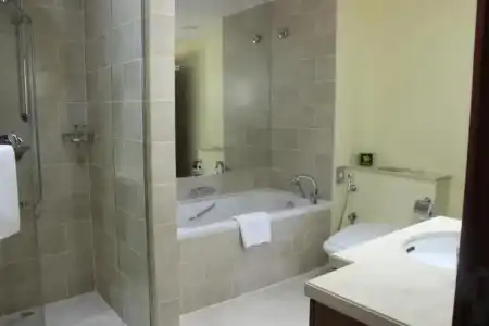 Ramada by Wyndham Downtown Dubai - 105