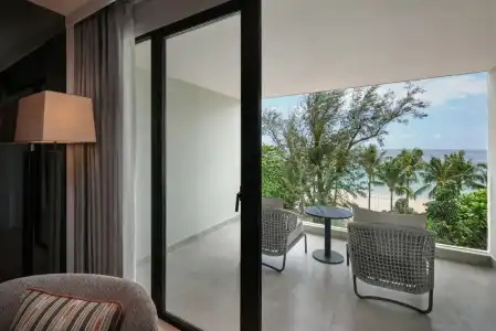 Four Points by Sheraton Phuket Patong Beach Resort - 50