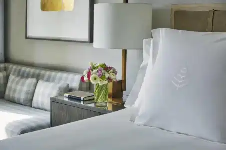 Four Seasons New York Downtown - 6