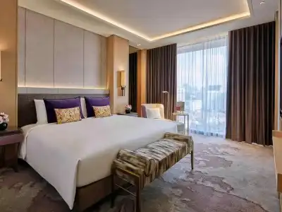Sofitel Singapore City Centre - 1