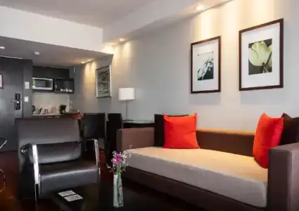 Urban Suites Recoleta Boutique - 58