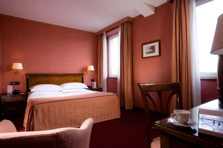 Ramada by Wyndham Naples - 28