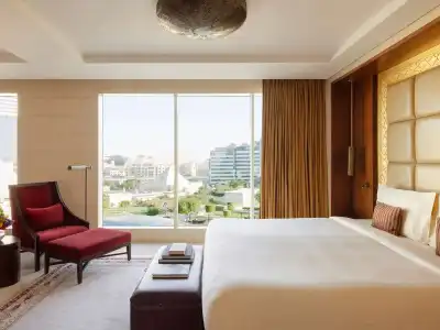 Raffles Dubai - 55