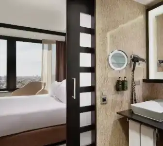 Meliá Barcelona Sarrià - 65