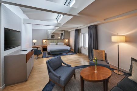 Hilton Cologne - 3