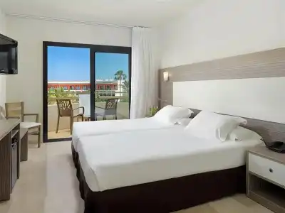 H10 Cambrils Playa - 33