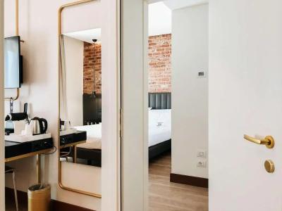 Best Western Tritone - 25