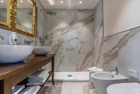 Machiavelli Palace - 119