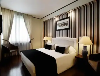 TH Roma - Carpegna Palace - 86