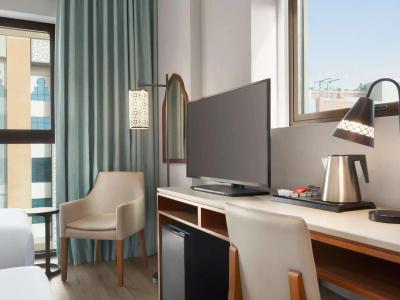 Ibis Styles Dubai Gold District - 34