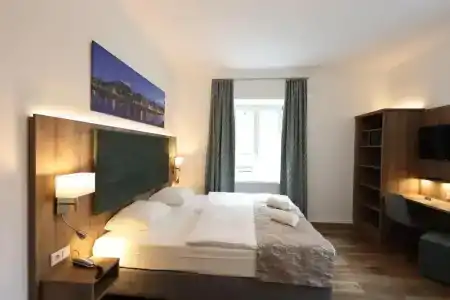 Altstadt Hofwirt - 90