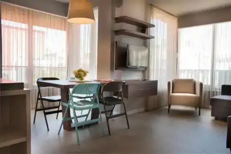 Trend Suites - 60