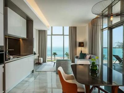 TH8 Palm Vignette Collection, Beach Resort - 37