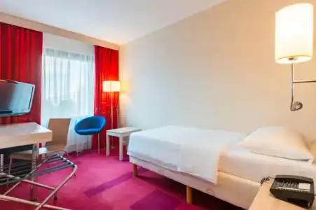 Park Inn by Radisson Pulkovskaya & Conference Centre St Petersburg - 51