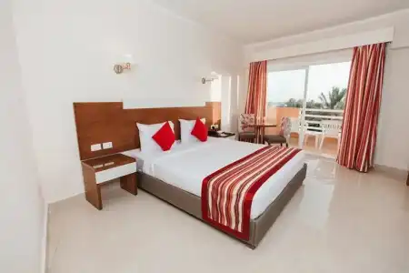 Golden Beach Resort - 17