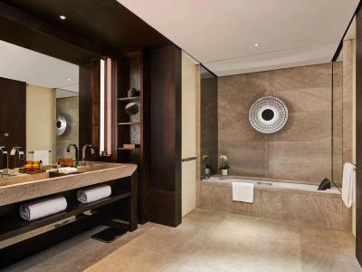 Hyatt Regency Wuhan Optics Valley - 45