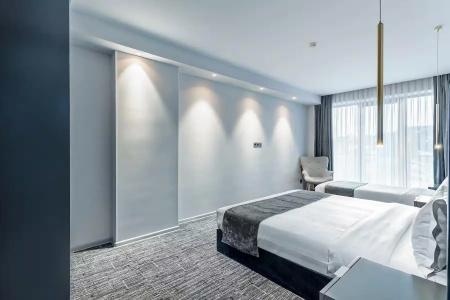 Ramada by Wyndham Tbilisi Old City - 34