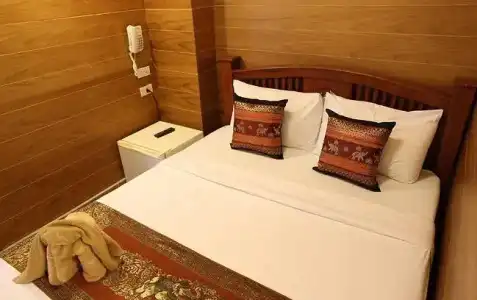 Tanee Place - 32